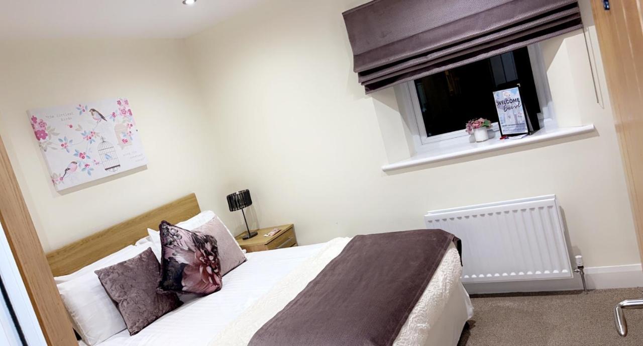 The Armada Inn Armoy ภายนอก รูปภาพ